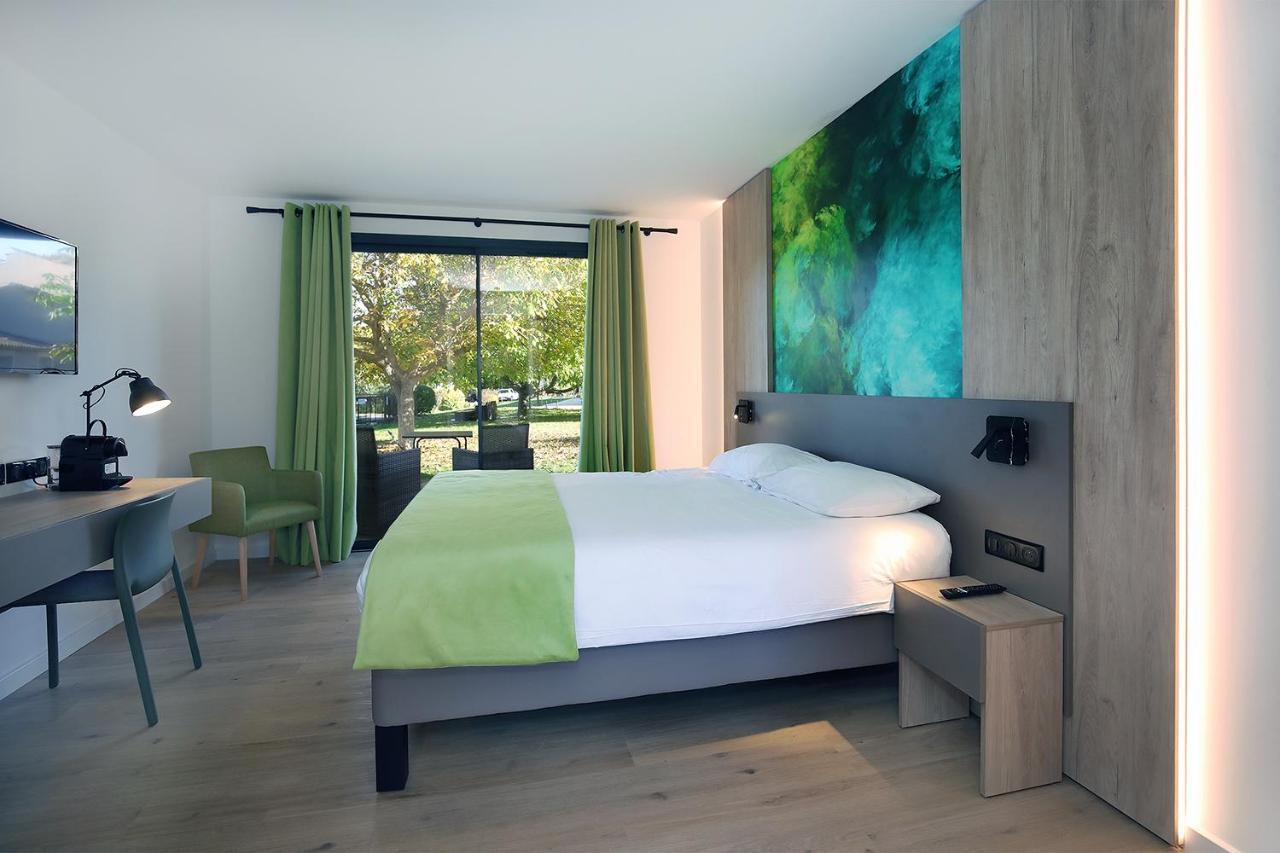 Logis Hotel & Spa Dejeunez Sous L'Arbre Rousset  Eksteriør billede