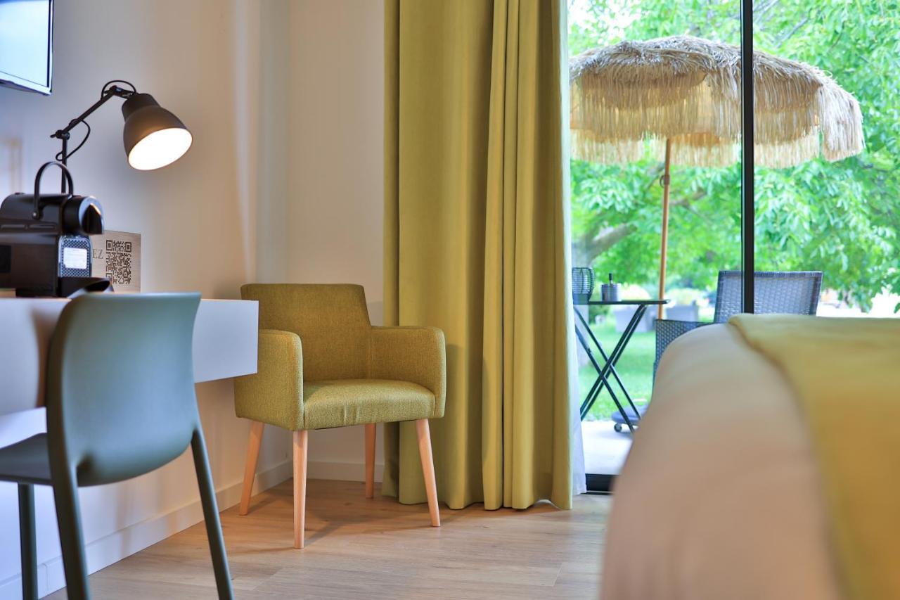Logis Hotel & Spa Dejeunez Sous L'Arbre Rousset  Eksteriør billede