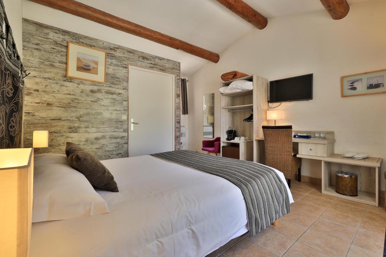 Logis Hotel & Spa Dejeunez Sous L'Arbre Rousset  Eksteriør billede