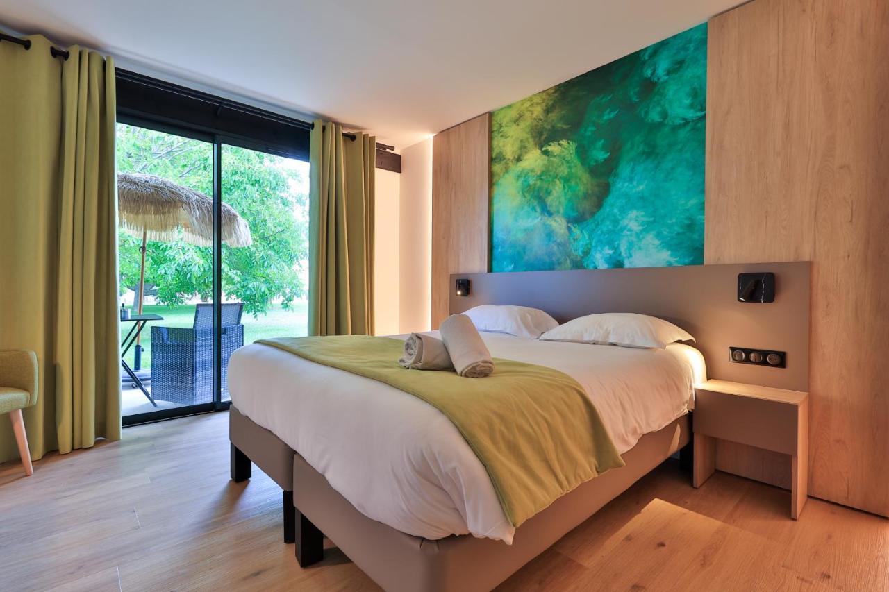 Logis Hotel & Spa Dejeunez Sous L'Arbre Rousset  Eksteriør billede