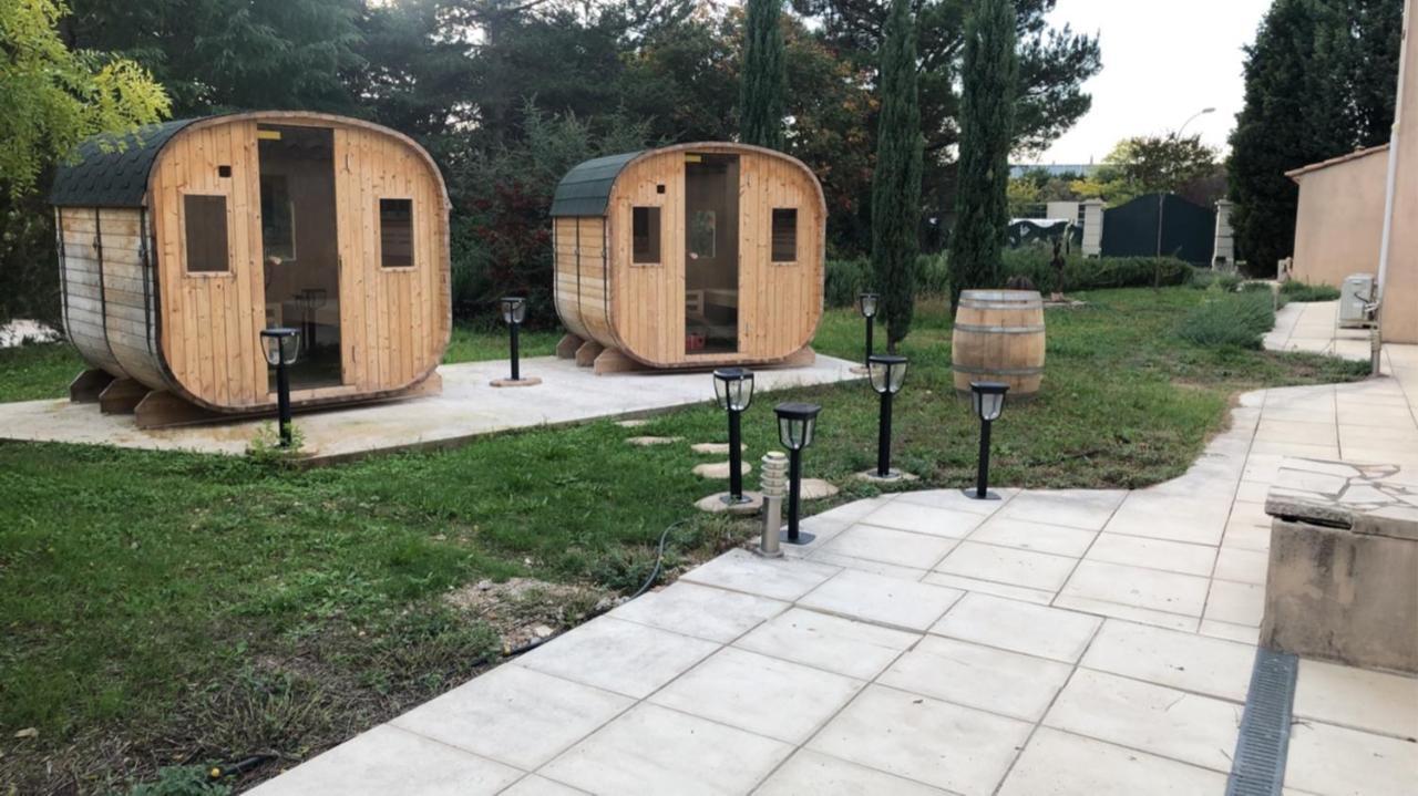 Logis Hotel & Spa Dejeunez Sous L'Arbre Rousset  Eksteriør billede