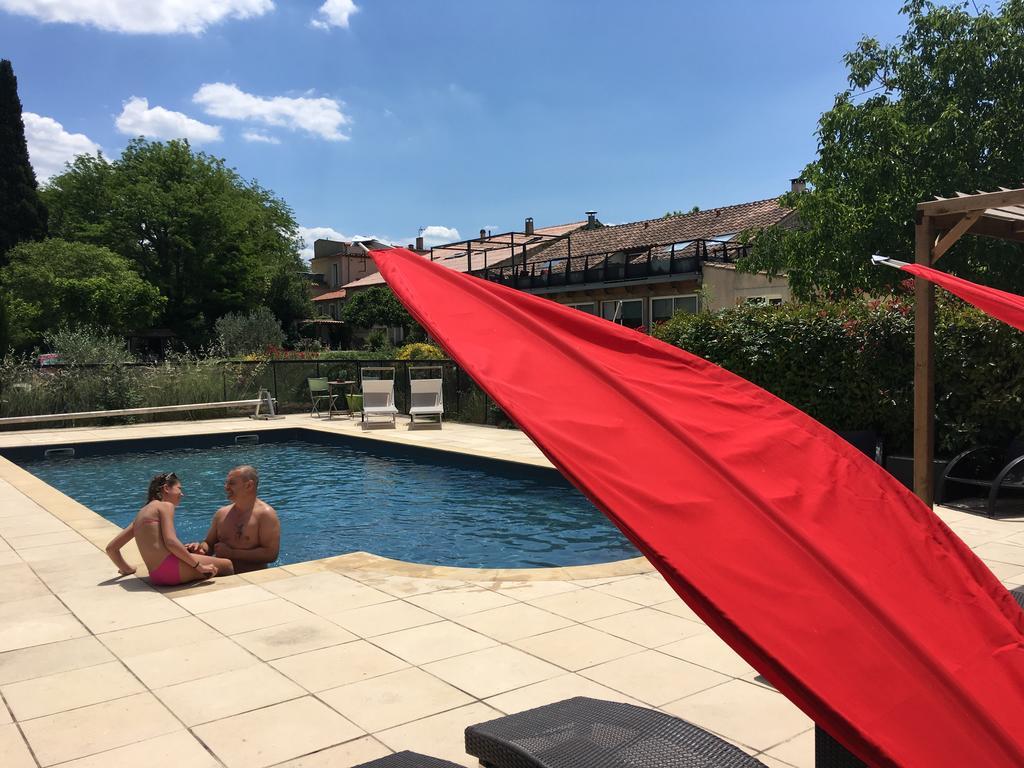 Logis Hotel & Spa Dejeunez Sous L'Arbre Rousset  Eksteriør billede