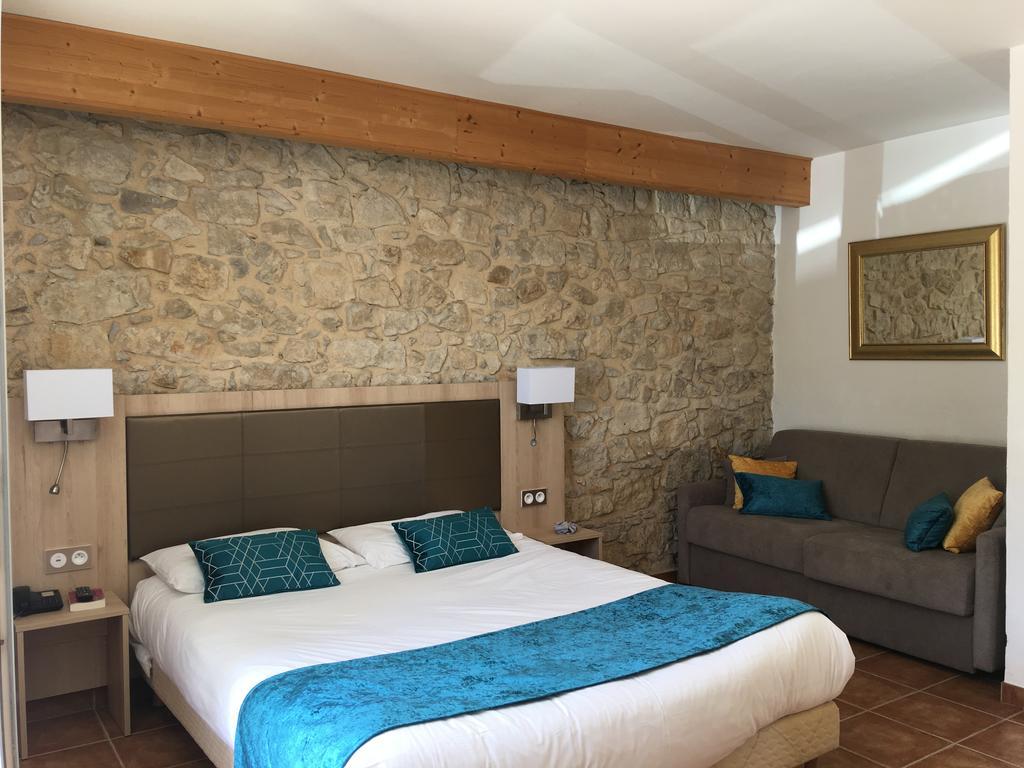 Logis Hotel & Spa Dejeunez Sous L'Arbre Rousset  Eksteriør billede