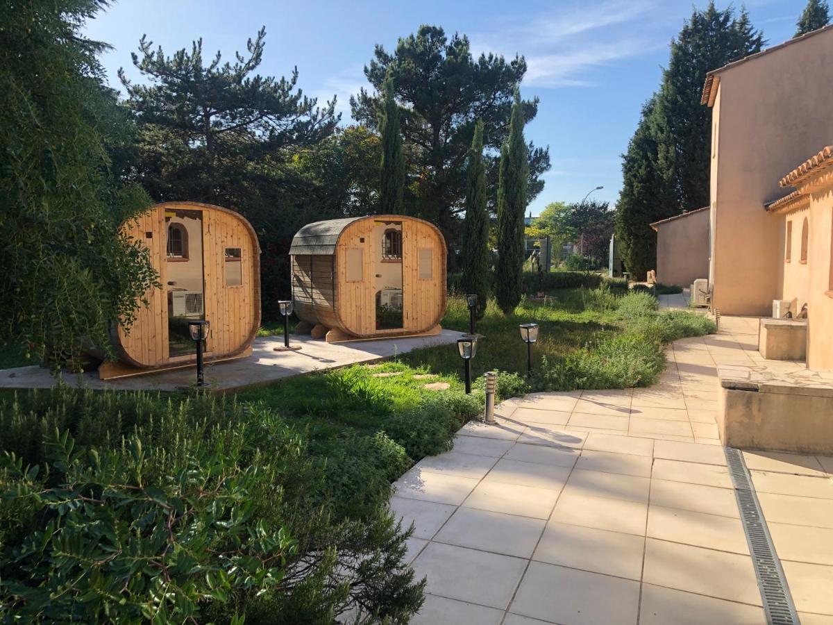 Logis Hotel & Spa Dejeunez Sous L'Arbre Rousset  Eksteriør billede
